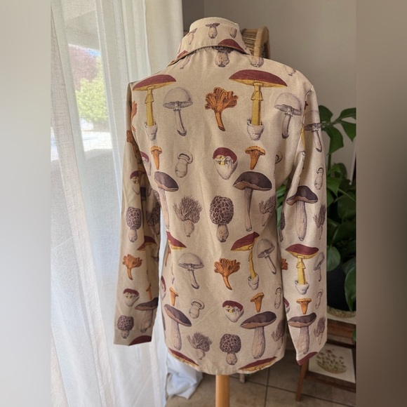 Men’s Mushroom Print Button-Up Shirt - Picture 3 of 4